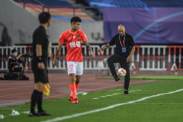 低价小盘环保龙头为何被社保与牛散同时重仓